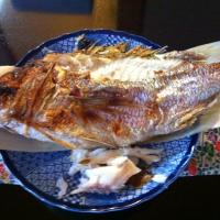 ほぐされた鯛。身がしっとりしてます。
プロが焼いたものは美味しいです。